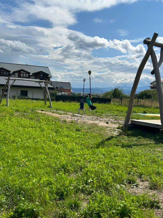 Apartliv Велка Ломница Екстериор снимка